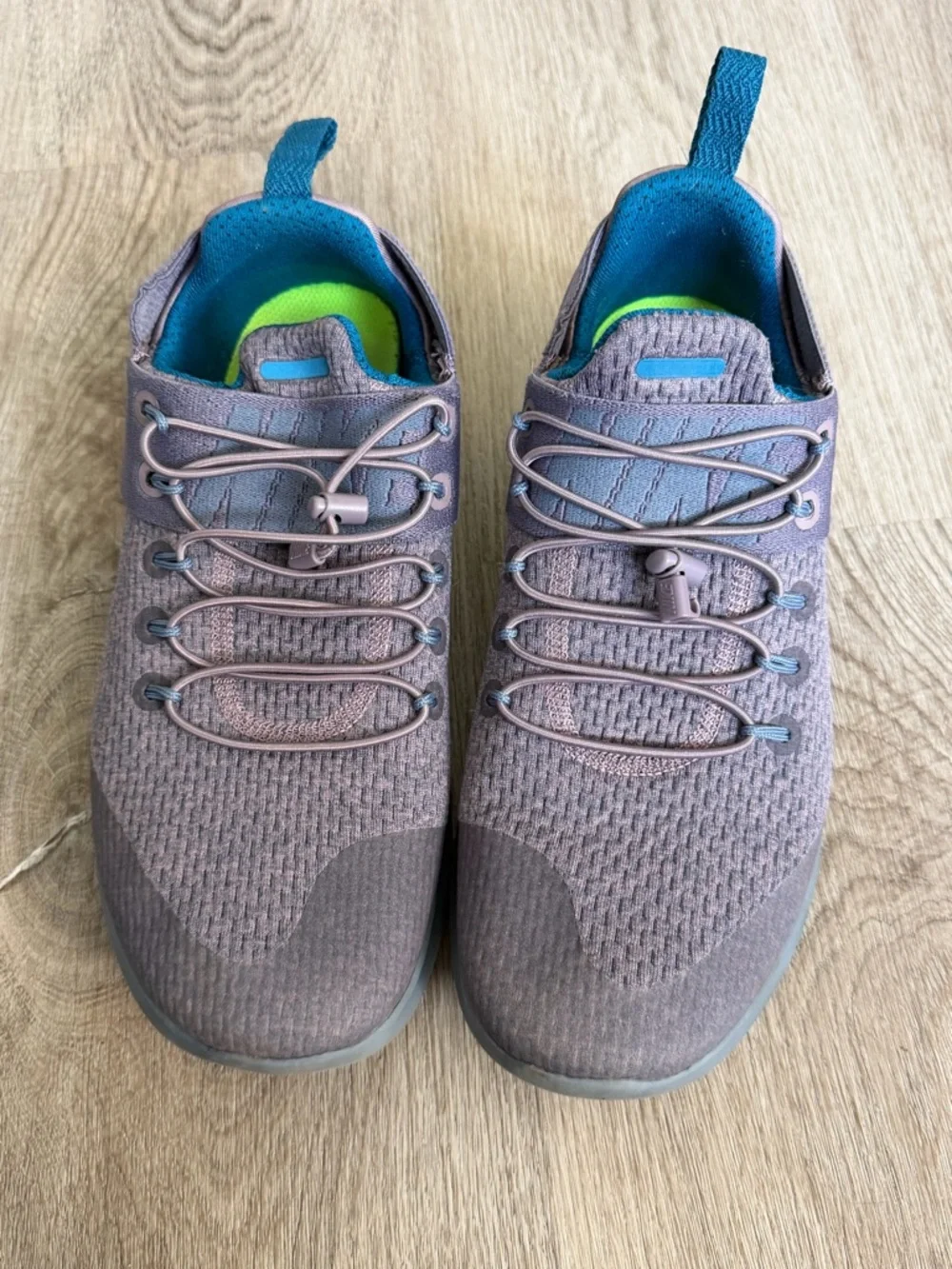 Nike Free RN Commuter | Women's 9 Plum/Thunder Blue - Picture 2 of 6